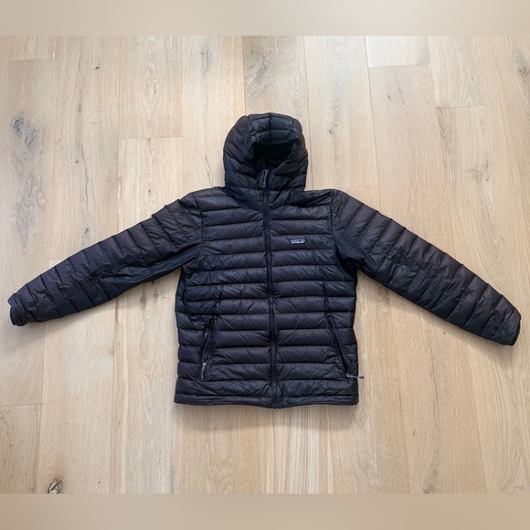 Patagonia Men’s Down Sweater Hoody in Black - Hooded Puffer Jacket size Medium - Picture 9 of 12